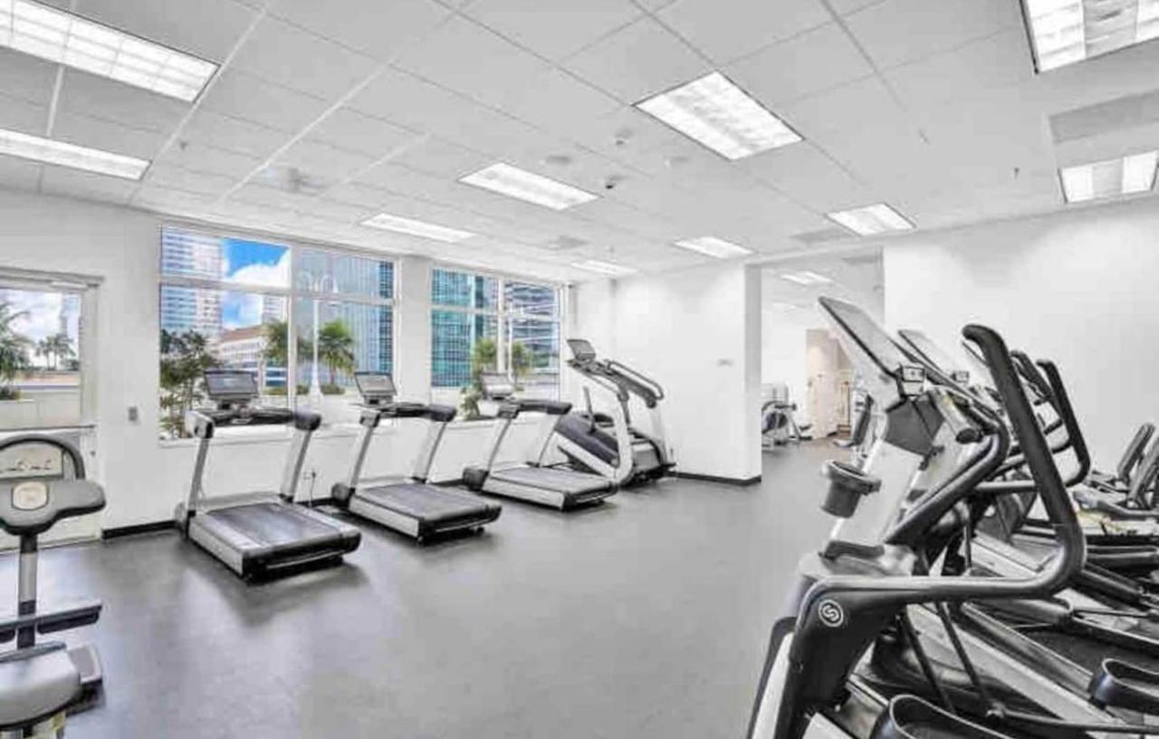 Luxurious With Parking In Brickell * Miami